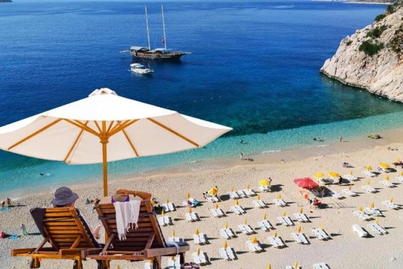 ANTALYA’DA SEZON UZADI KASIM DA DOLU GEÇECEK