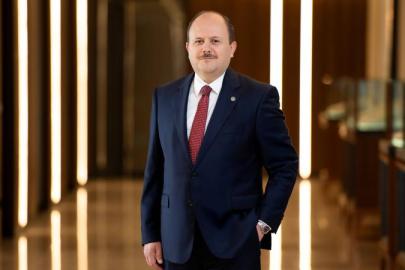 ÖZDEMİR: HEDEFİMİZ KATILIM BANKACILIĞI SEKTÖRÜNÜ YÜZDE 25-30’LARA TAŞIYABİLMEK