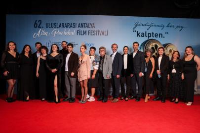 ALTIN PORTAKAL’IN GALİBİ ‘TAVŞAN İMPARATORLUĞU’