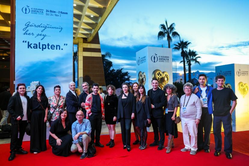 ALTIN PORTAKAL’IN SON YARIŞMACILARI PERDEDEYDİ