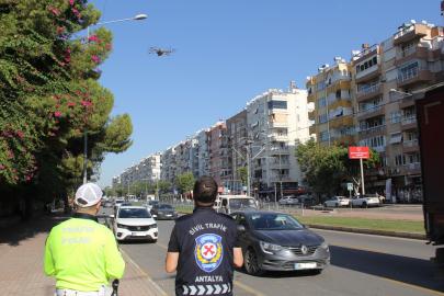 ANTALYA’DA TRAFİKTE 2 HAFTADA 134 BİN ARAÇ DENETLENDİ