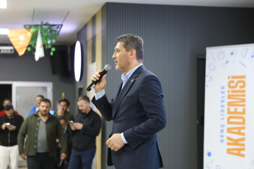 ÇETİN: CHP ANTALYA’DA 7 YILDIR ESER YOK