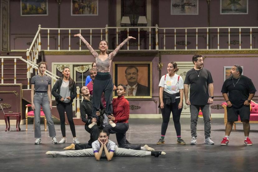 DİNO ORMANI ANTALYA’DA SAHNE ALIYOR