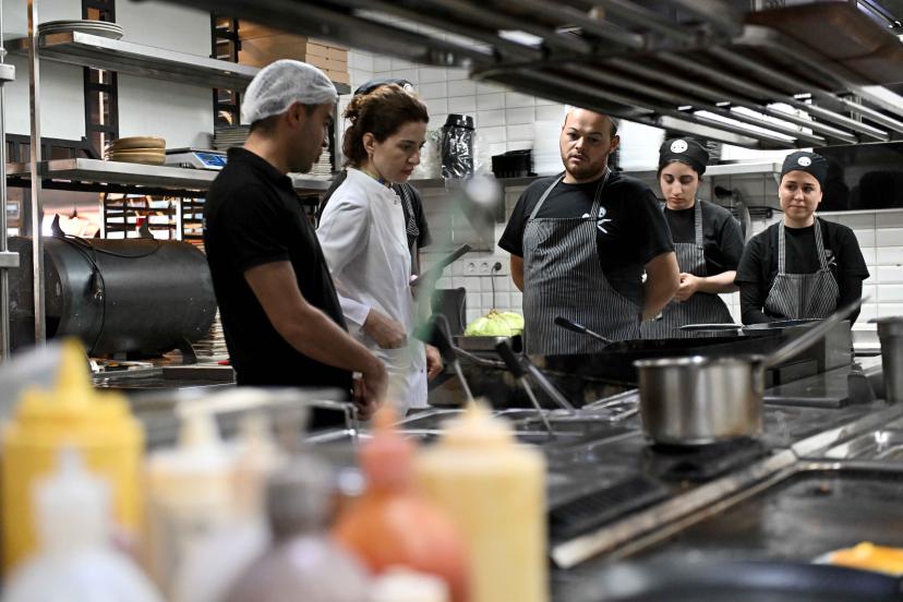 GOLD TOWN MURATPAŞA’DA 50 İŞLETMEYİ BİLGİLENDİRDİ