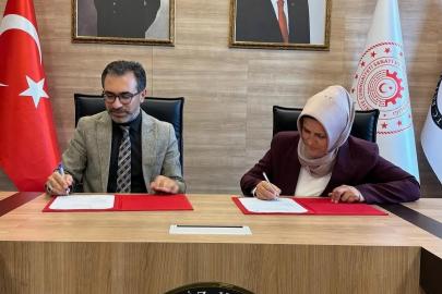 İBRADI’DA DÜĞMELİ EV BUTİK OTELE DÖNÜŞÜYOR