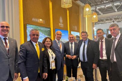 KEMER, LONDRA'DA TURİZM SAHNESİNDE PARLADI