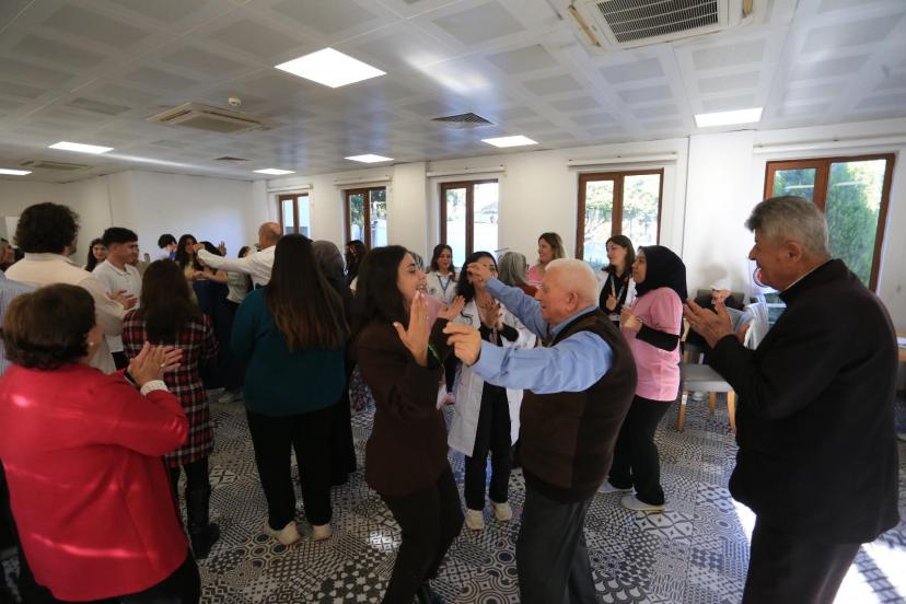 KEPEZ’DE KUŞAKLARI BULUŞTURAN ANLAMLI ZİYARET