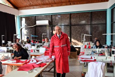 KOCAGÖZ’DEN TEKSTİL ATÖLYESİNE DESTEK