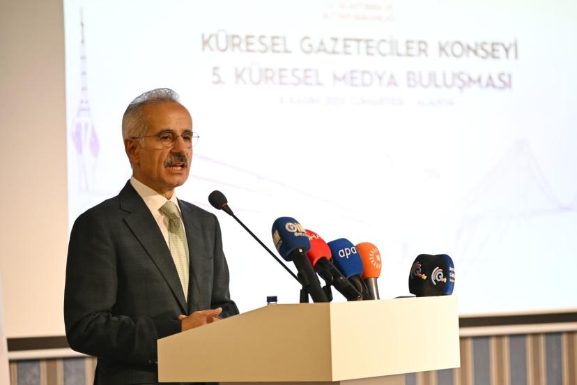 KÜRESEL MEDYA ALANYA’DA GELECEĞİ KONUŞTU
