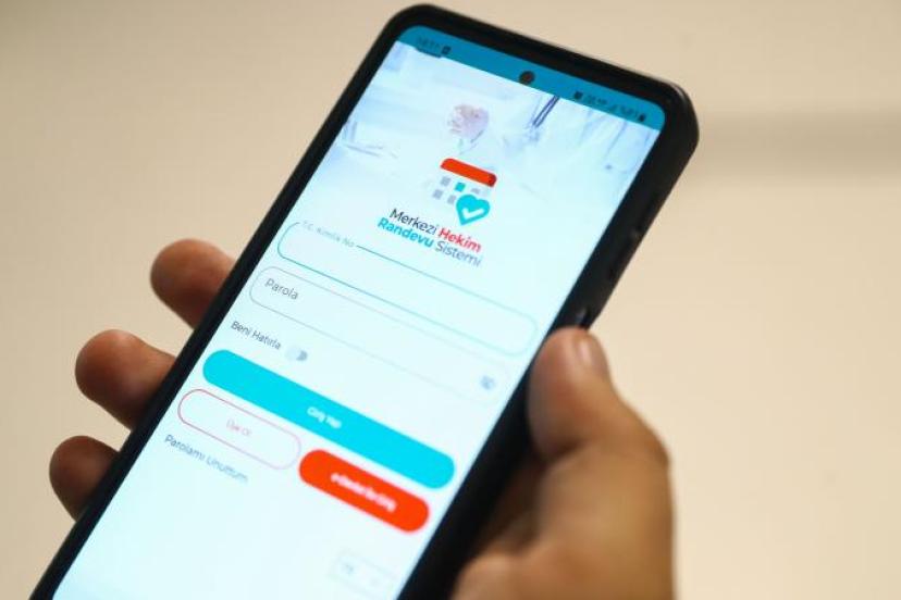 MHRS’DE BEKLEYEN HASTA SAYISI YÜZDE 90 AZALDI