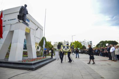 MURATPAŞA’DA ATA’YA SAYGI DURUŞU