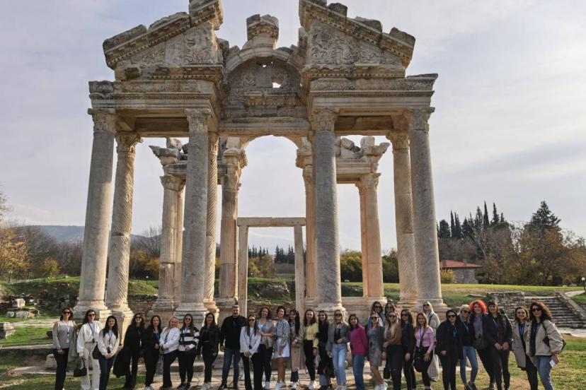 ÖĞRETMENLERDEN TARİH DOLU GEZİ