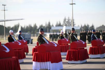 ŞEHİTLERİMİZE SON VEDA