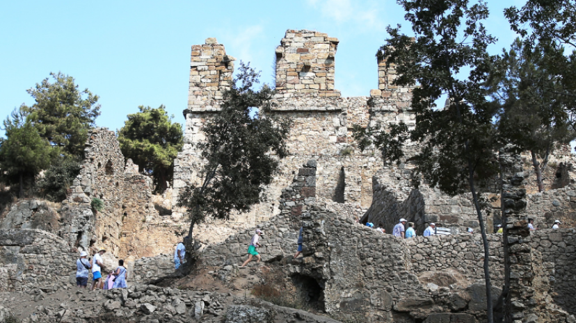 SYEDRA GELECEĞE MİRASI TAŞIYOR