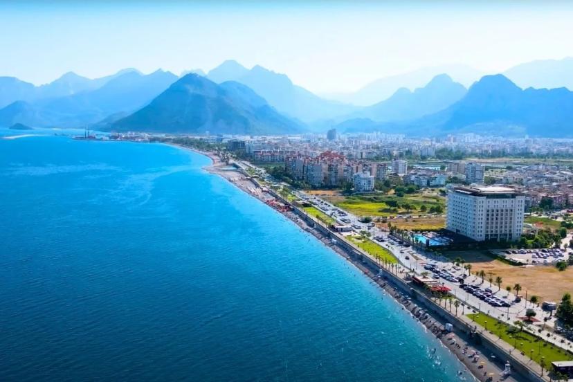 TÜRK TURİZMİNDE KRİZ ÇANLARI ÇALIYOR