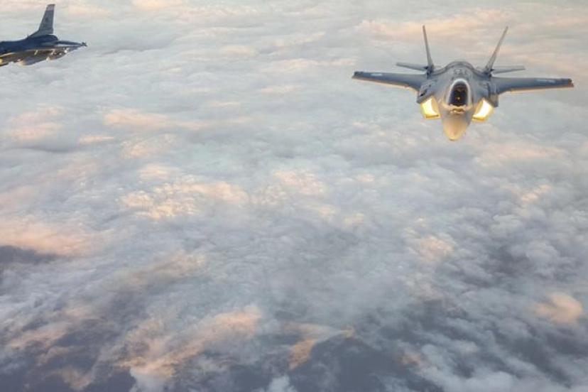 ABD’DE F-16 SAVAŞ UÇAĞI DÜŞTÜ