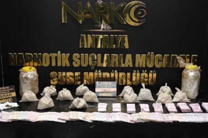 ANTALYA DAHİL 29 İLDE DEV OPERASYON: 110 TUTUKLU