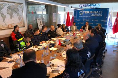 ANTALYA LİMANINDA ACİL DURUM TATBİKATI