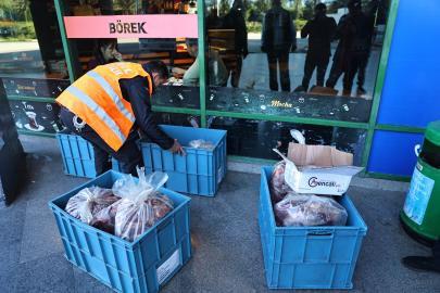 ANTALYA OTOGARINDA 270 KİLO UYGUNSUZ TAŞINAN ET ELE GEÇİRİLDİ