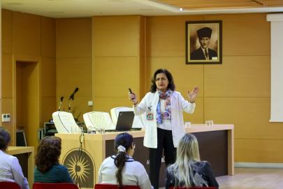 BÜYÜKŞEHİR PERSONELİNE KANSER VE TÜTÜNLE MÜCADELE EĞİTİMİ