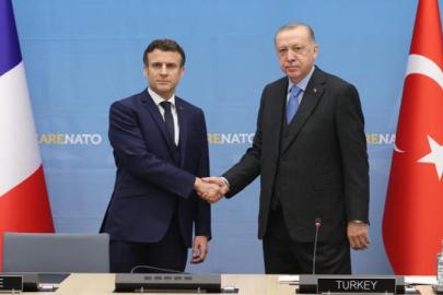 CUMHURBAŞKANI ERDOĞAN FRANSA CUMHURBAŞKANI MACRON İLE GÖRÜŞTÜ