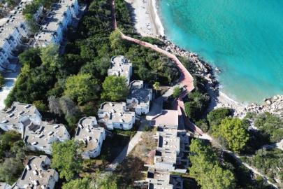 KEMER’İN TARİHİ BETONA GÖMÜLÜYOR