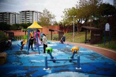 KONYAALTI’NIN PARKLARI ARTIK DAHA GÜVENLİ