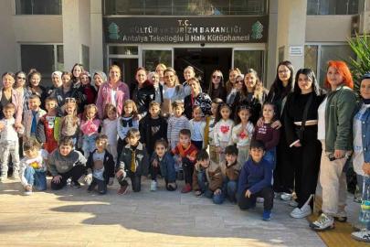 KÜTÜPHANEDE MASAL BULUŞMASI