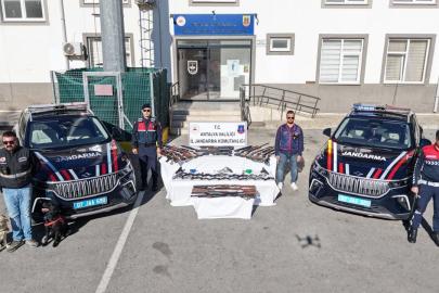 MANAVGAT’TA SİLAH ŞEBEKESİNE DARBE