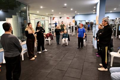 MURATPAŞA’DAN PARKİNSON HASTALARINA YENİ DESTEK