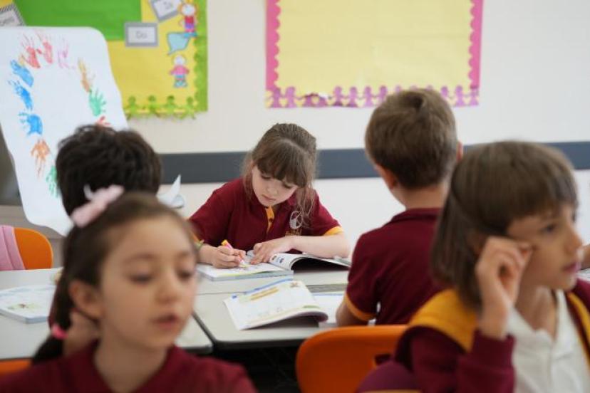 OKULA BAŞLAMA YAŞI DEĞİŞİYOR MU?