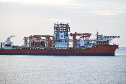 TÜRKİYE’NİN 6. DERİN DENİZ SONDAJ GEMİSİ MERSİN’E ULAŞTI