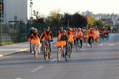 TURUNCU PEDALLAR UMUT İÇİN DÖNDÜ