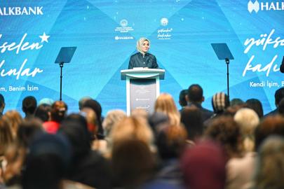 YÜKSELEN KADINLAR ANTALYA’DA GÜCÜNÜ GÖSTERDİ