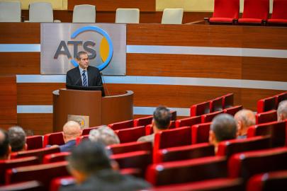 ANTALYA EKONOMİSİ 15 GÜNE SIKIŞTI