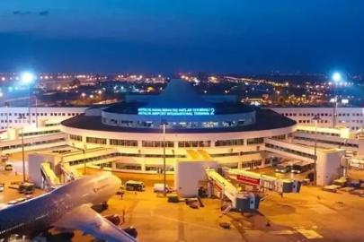 ANTALYA HAVALİMANI REKORA DOYMUYOR