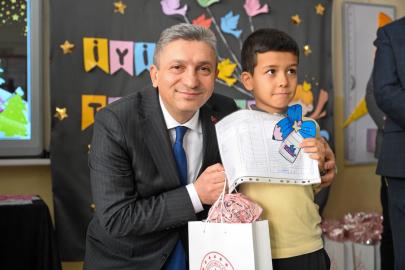 ANTALYA'DA ÖĞRENCİLER KARNE HEYECANI YAŞADI