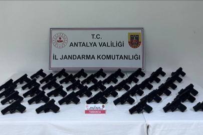 ANTALYA’DA SİLAH KAÇAKÇILIĞINA AĞIR DARBE