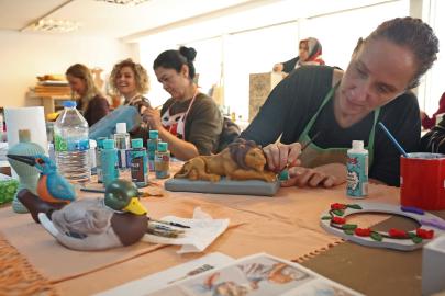 ATASEM’DE SANAT VE MESLEK EĞİTİMİYLE HAYAT CANLANIYOR