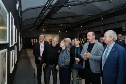 ÇİZGİLERLE ANLATILAN DÜNYA