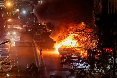 İRAN’DA OLAYLARDA ÖLENLERİN SAYISI 6 BİNİ AŞTI