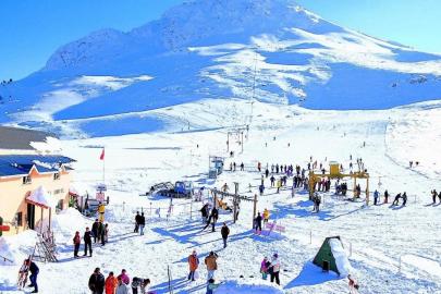 TÜRKİYE YARIYIL TATİLİNDE 2,5 MİLYON KİŞİ TATİLE ÇIKIYOR