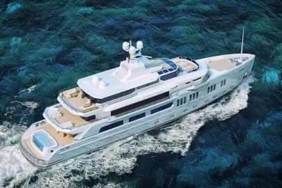 50 MİLYONLUK AMANDA DENİZE İNİYOR