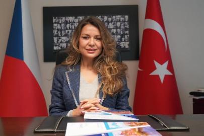 ANTALYA DİPLOMASİDE VİTRİNDE