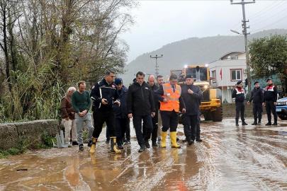 ANTALYA’DA 5 İLÇEYE HAVA ENGELİ OKULLAR TATİL