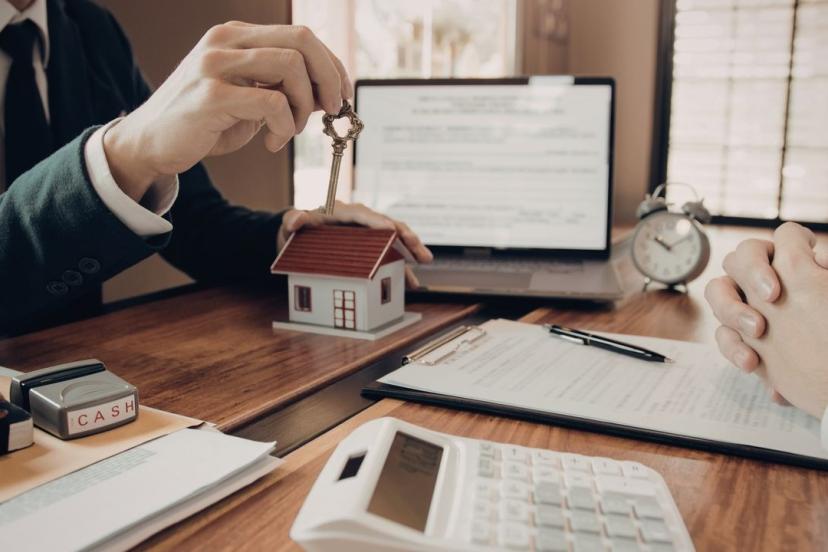 ANTALYA'DA KONUTTA ÇARK DURDU