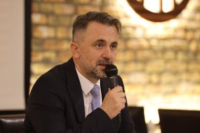 BAİB BAŞKAN ADAYI CAN SAHADA İHRACATÇIYLA BULUŞTU