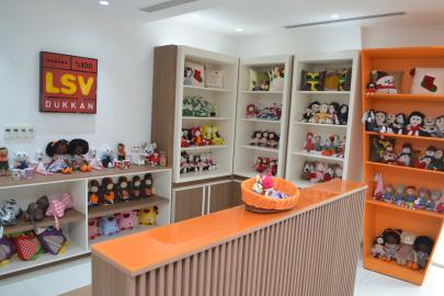 BU DÜKKÂNDA UMUT SATILIYOR