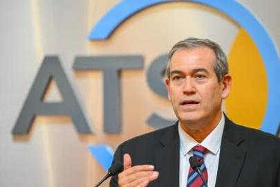 ENFLASYON GERİLİYOR, HİZMET FİYATLARI ALARM VERİYOR