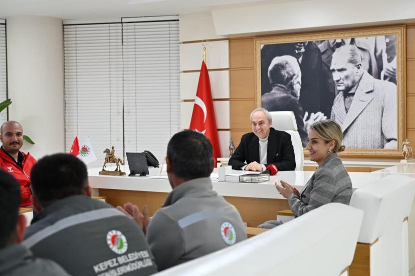 KEPEZ’DE SEZONLUK İŞÇİLERE DAİMİ KADRO